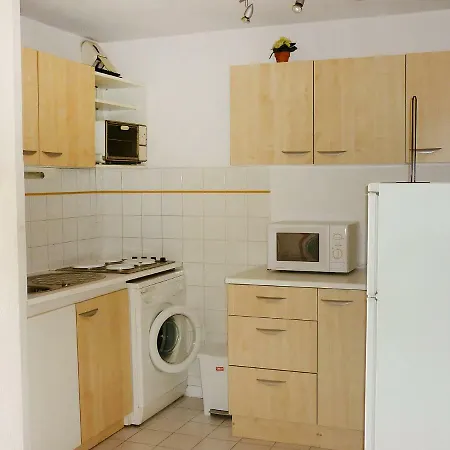 Marine Apartment *
